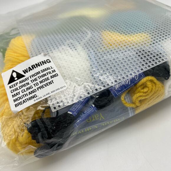 Lemon Welcome Sign Herrschner’s Plastic Canvas Embroidery Craft Kit Flowers Bee - Picture 7 of 7